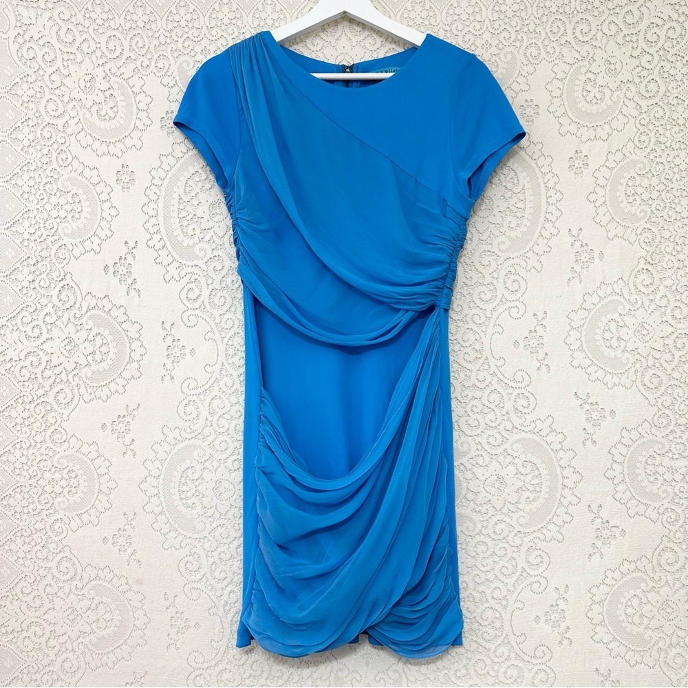 Alice Olivia Goddess Short Sleeve Mini Dress in Malibu Blue